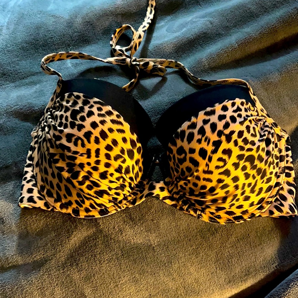 Victoria’s Secret Very Sexy Bikini Top